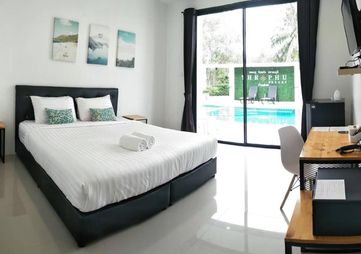The Phu Resort Pran Buri Exteriör bild